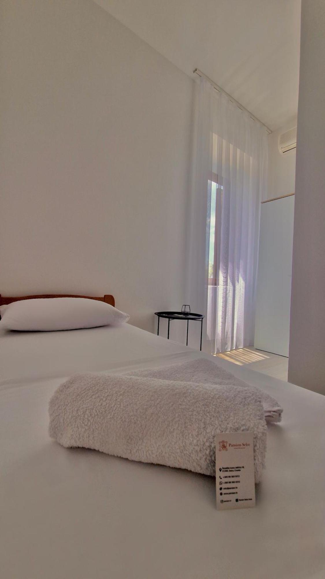 Aj Pansion Selce Hotel Ngoại thất bức ảnh